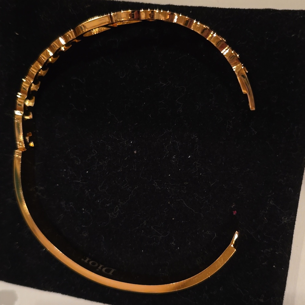 Gold Women's Bracelet With Dustbag - Picture 5 of 5